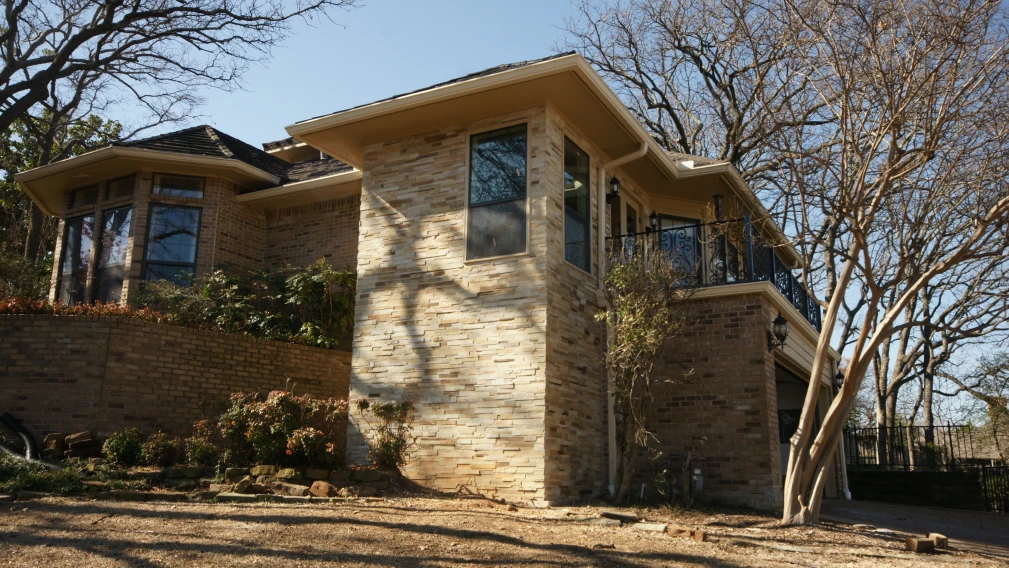 Elevator - Grapevine TX.